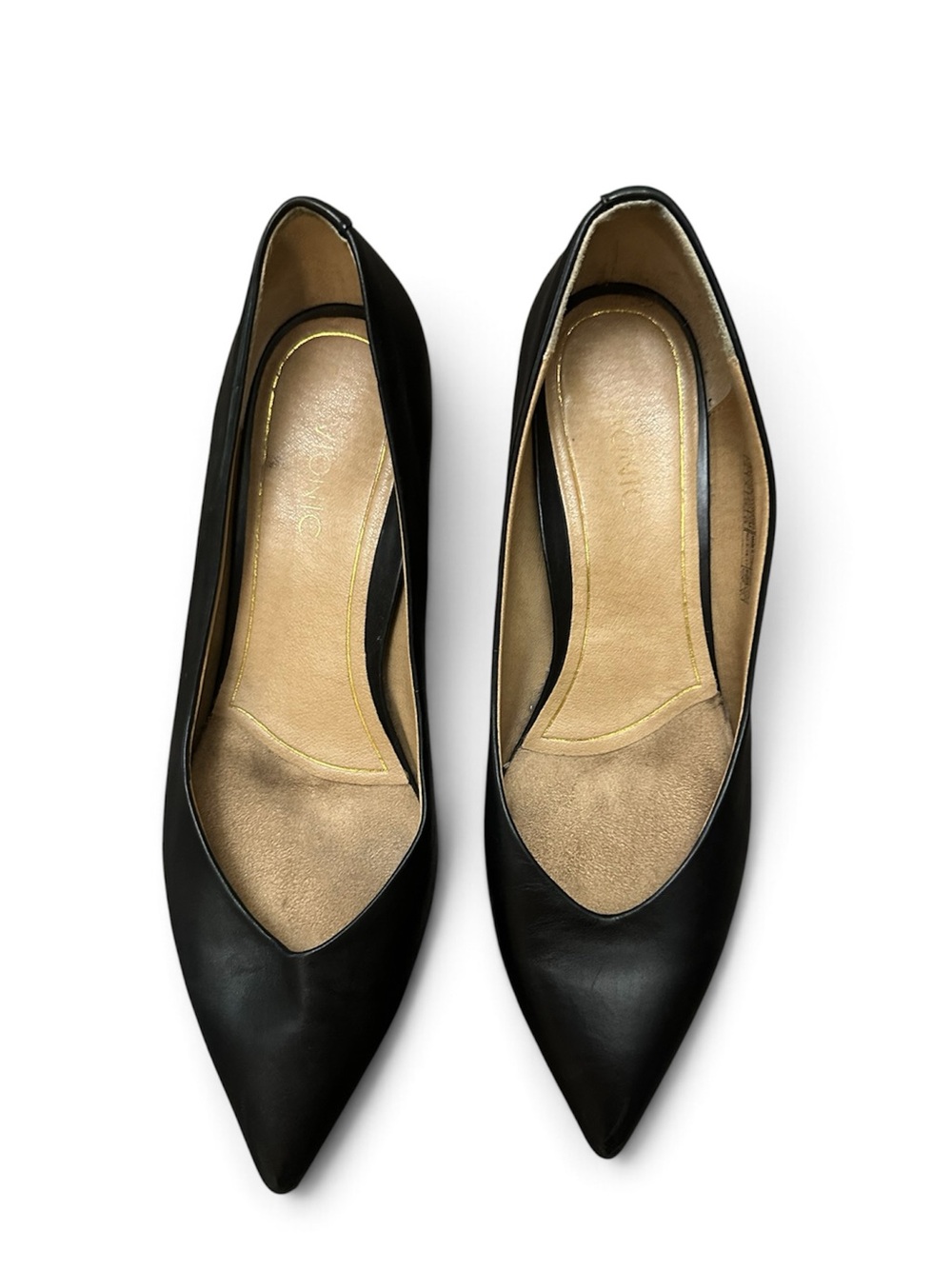 Vionic Josie Black Leather Pointed Toe Kitten Heel Pumps